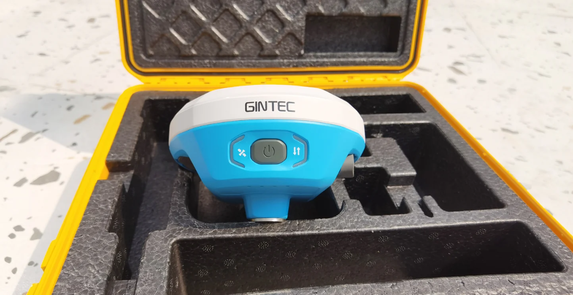 Gintec G40 Survey RTK GNSS Receiver (Triple-band L1, L2 & L5, 1408 Channels, 0.8cm accuracy, AR Visual Stakeout)